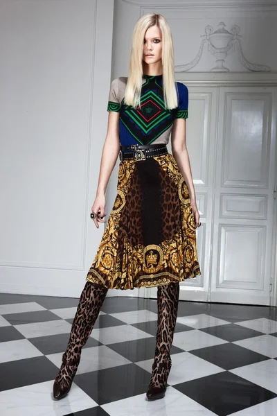 Look 1